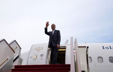 وزیر امور خارجه در راه عربستان