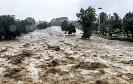 خسارت ۲۳۰ میلیارد ریالی سیل به جاده‌ها و راه‌های کاشان