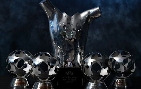 لواندوفسکی بهترین بازیکن سال اروپا شد؛ بایرنی‌ها جوایز را درو کردند