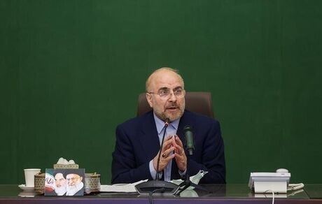 بانک‌ها باید با اصلاح فرایندها، رضایت مردم را جلب کنند