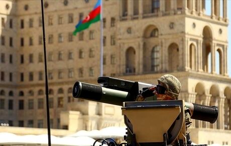 جشن جمهوری آذربایجان به مناسبت ۱۱۳امین سالگرد تاسیس ارتش این کشور