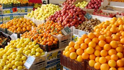 اعلام قیمت میوه‌های تنظیم بازاری شب عید: پرتقال ۹۰۰۰ و سیب قرمز ۱۱۰۰۰ تومان
