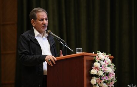 ظرفیت صنعت پتروشیمی کشور در سال ۱۴۰۰ به ۱۰۰ میلیون تن می‌رسد