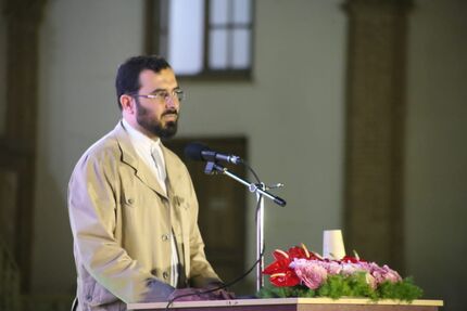 هنرمندان آذربایجان، قله هنر متعهد انقلابی اند