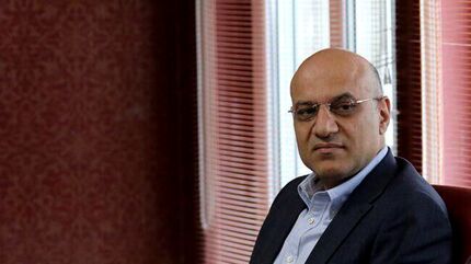 
فتحی: وزیر اجازه نداد، وگرنه زودتر می‌رفتم
