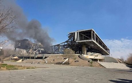 تخریب بخشی از ساختمان فدراسیون هاکی در حمله دشمن