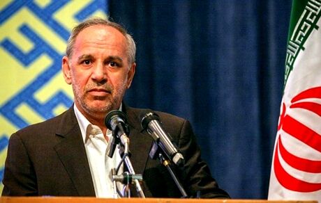 170 هزار نیروی انسانی دولت کم شد/40 درصد مردم از عملکرد سازمان‌های دولتی رضایت ندارند