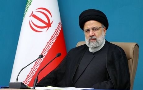 رییس جمهور برای شرکت در اجلاسیه جامعه مدرسین حوزه علمیه قم وارد این شهر شد