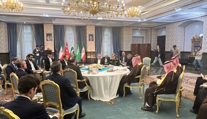 دیدار مقامات اطلاعاتی و دفاعی ارشد سه کشور پاکستان، عربستان و ترکیه با سرلشکر محسن رضایی