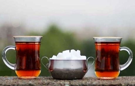 نوشیدن بیش از حد چای چه عوارضی دارد؟