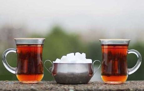 نوشیدن بیش از حد چای چه عوارضی دارد؟