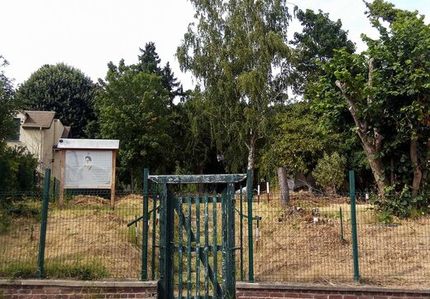 امام خمینی (ره) در نوفل لوشاتو در منزل چه کسی زندگی میکردند؟/ نامه امام به اهالی محل و دولت فرانسه