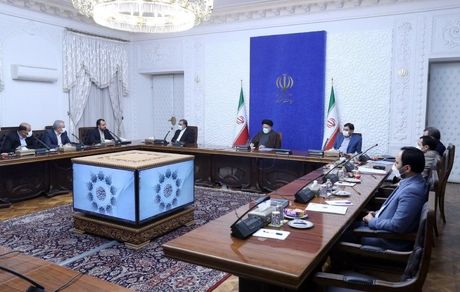 تاکید رئیس جمهور بر حفظ ارزش پول ملی توسط بانک مرکزی