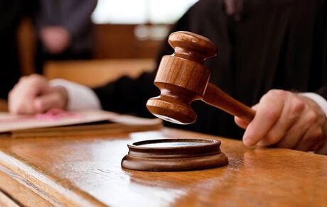 صدور کیفرخواست ۱۰ نفر بدلیل اخلال در نظام اقتصادی کشور