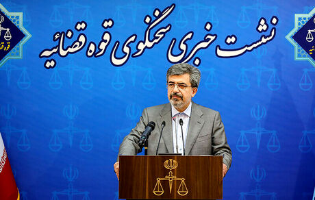 اخذ "استفساریه" از مجلس درباره نحوه محاسبه "امتیاز" در آزمون وکالت
