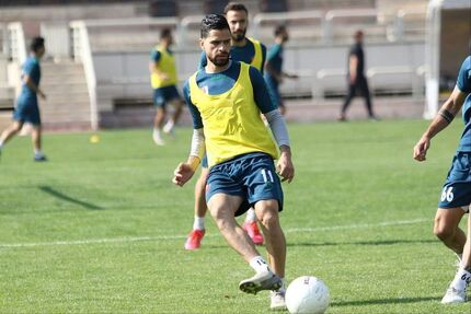 بازیکن پرسپولیس، تیم ملی را ترک و به تهران بازگشت