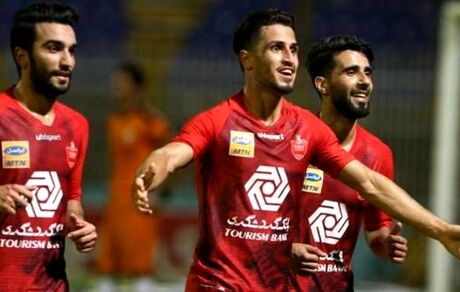 علیپور گلزن‌ترین بازیکن پرسپولیس در تاریخ لیگ‌های سراسری شد