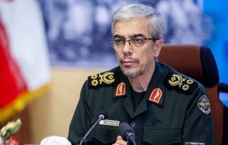 ۳ هزار تروریست پشت مرزهای ایران قابل تحمل نیست / به اقلیم کردستان تذکر دادیم