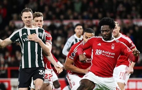 منچستریونایتد به ناتینگهام فارست هم نه نگفت