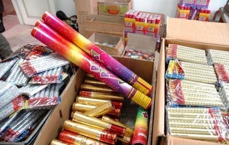 کشف ۱۰۲ هزار عدد موادمحترقه در استان قزوین