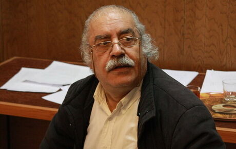 پخش نمایشی به قلم اکبر رادی و ساخته بهزاد فراهانی