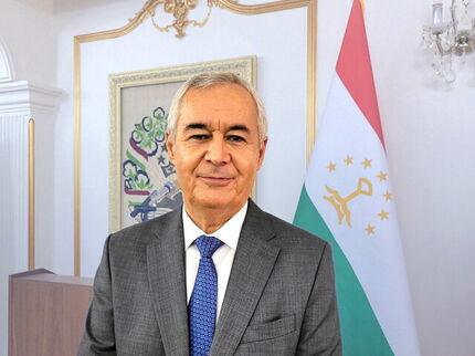 شاهنامه فردوسی کلید حل مشکلات جهان