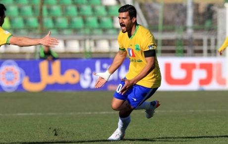 لیگ برتر فوتبال: صنعت نفت مقابل ذوب آهن متوقف شد تا در آستانه سقوط باقی بماند