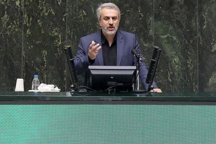 وزارت بهداشت: ۱۵۰۰۰ نیروی پرستار کمبود داریم / باید ۶۰ هزار نیروی جدید استخدام شود