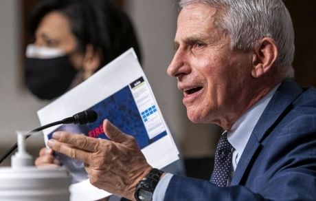 نگرانی کارشناس ارشد بیماری‌های عفونی آمریکا از اعلام زودهنگام پایان کرونا