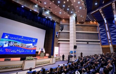 هر جا سخن از کار بزرگ بود قرارگاه خاتم با انگیزه و برنامه وارد میدان شد