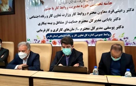 رفع فقر مطلق در دستور کار است
