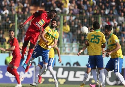 پرواز پرسپولیسی‌ها به تأخیر افتاد
