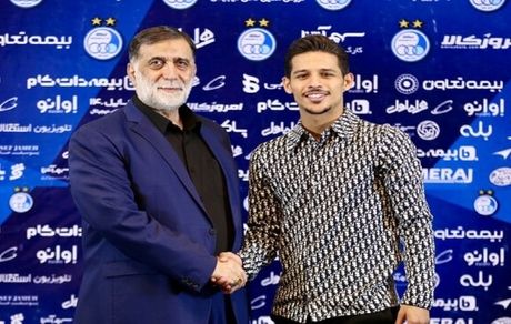 قایدی بطور رسمی به استقلال بازگشت