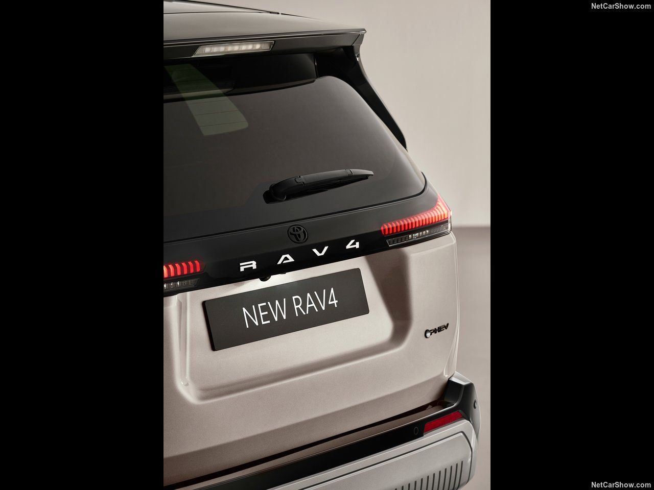 نسل جدید تویوتا RAV4 