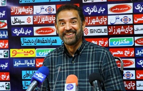 سرمربی سابق استقلال، سرمربی صنعت نفت شد