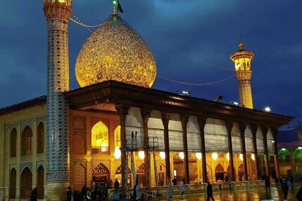 در‌های حرم مطهر شاهچراغ (ع) به روی عموم باز شد