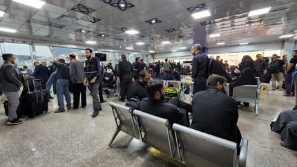بعد از پنج ساعت تاخیر، پرواز معراج از تهران به نجف به فردا موکول شد!