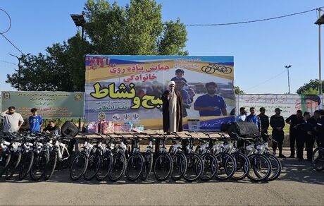 به مناسبت هفته فراجا، همایش پیاده‌روی در اهواز برگزار شد