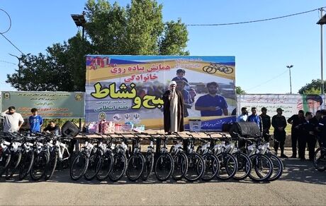 به مناسبت هفته فراجا، همایش پیاده‌روی در اهواز برگزار شد