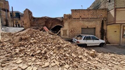 ریزش ۲ خانه قدیمی در دزفول