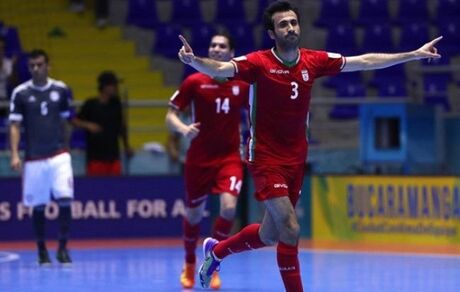 گلزن تیم ملی فوتسال از بازی‌های ملی خداحافظی کرد