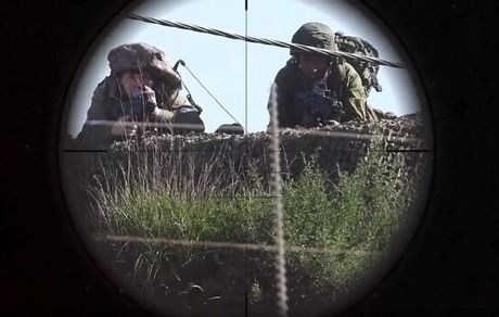 مقابله نیروهای حزب‌الله با نیروهای اشغالگر در حمله زمینی به لبنان