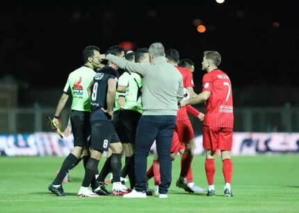 سرمربی تراکتور محروم شد