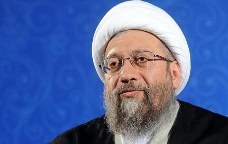 آملی لاریجانی: نظام ظرفیت اصلاح خود را دارد/اعتراضات باید شنیده شود