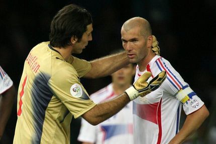 بوفون: عامل اخراج زیدان در فینال جام جهانی ۲۰۰۶ من بودم