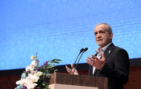 رئیس جمهور: اگر ما در داخل با مردم و نخبگان خود توافق کنیم، نیاز به توافق با دیگران حتی آمریکا نخواهیم داشت