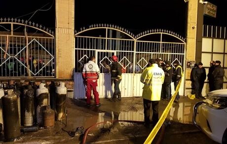 آتش‌سوزی نمایشگاه خودروهای سنگین در تبریز، ۳ کشته در پی داشت / علت حادثه در دست بررسی