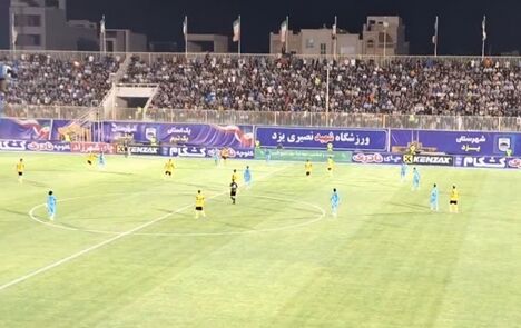 سپاهان، لیگ برتر را با برد آغاز کرد