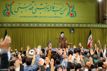 لزوم تغییر آرایش تبلیغاتی و رسانه‌ای در برابر تلاش دشمن برای تسخیر دل ها و مغزها
