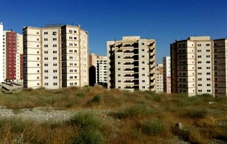 ساخت خانه‌های استیجاری برای اجاره‌نشین‌ها